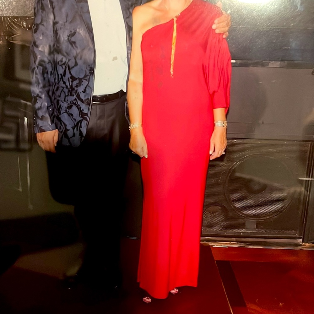 Gorgeous black tie, mother of the bride red dress